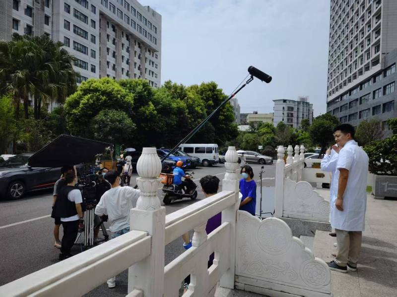 农安县广告片拍摄公司低成本实现高规格制作的诀窍